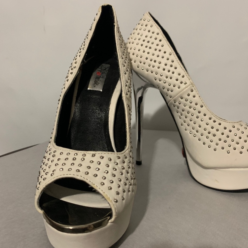 Promise open toed pump